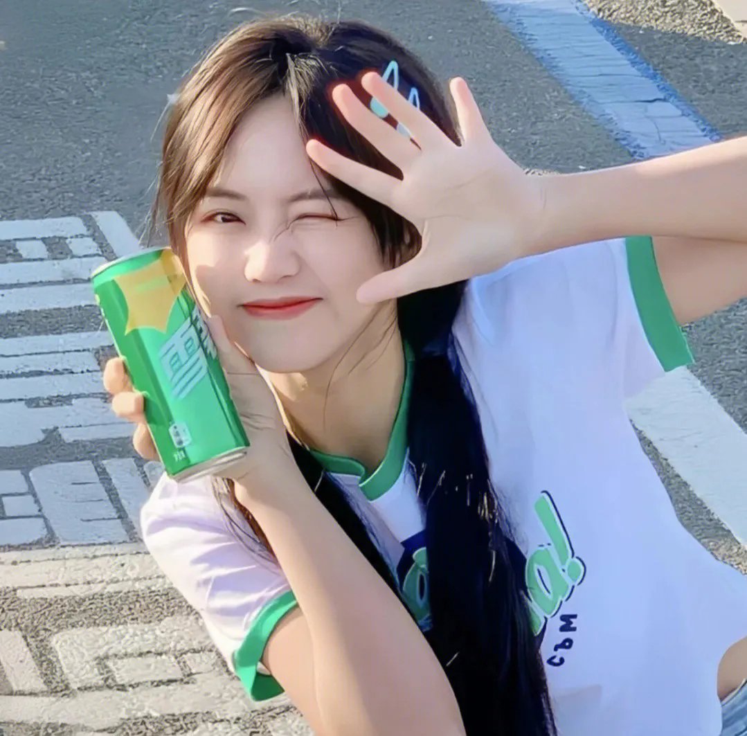 辉夜大小姐想让我告白：天才们的恋爱头脑战第一季